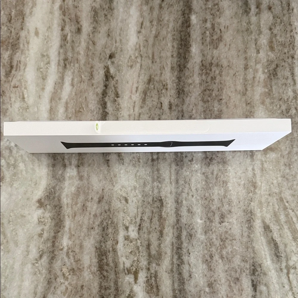 Brand New Apple S/M 42mm Sport Band Strap